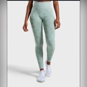 GYMSHARK CAMO SEAMLESS LEGGINGS SAGE GREEN/GREY WOMENS SZ XS/S
